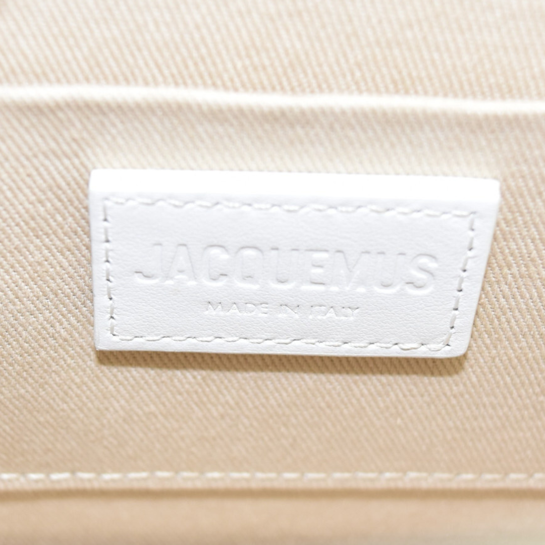 Jacquemus Le Chiquito Noeud – visning af inderside og logo