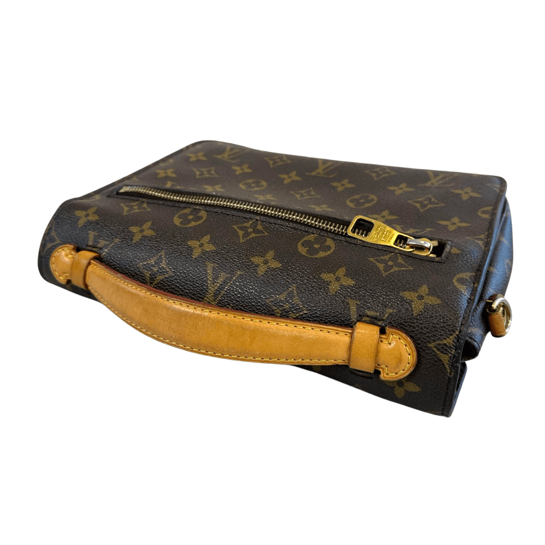 Louis Vuitton Pochette Métis monogram topview – preloved designer taske med lynlås baglomme