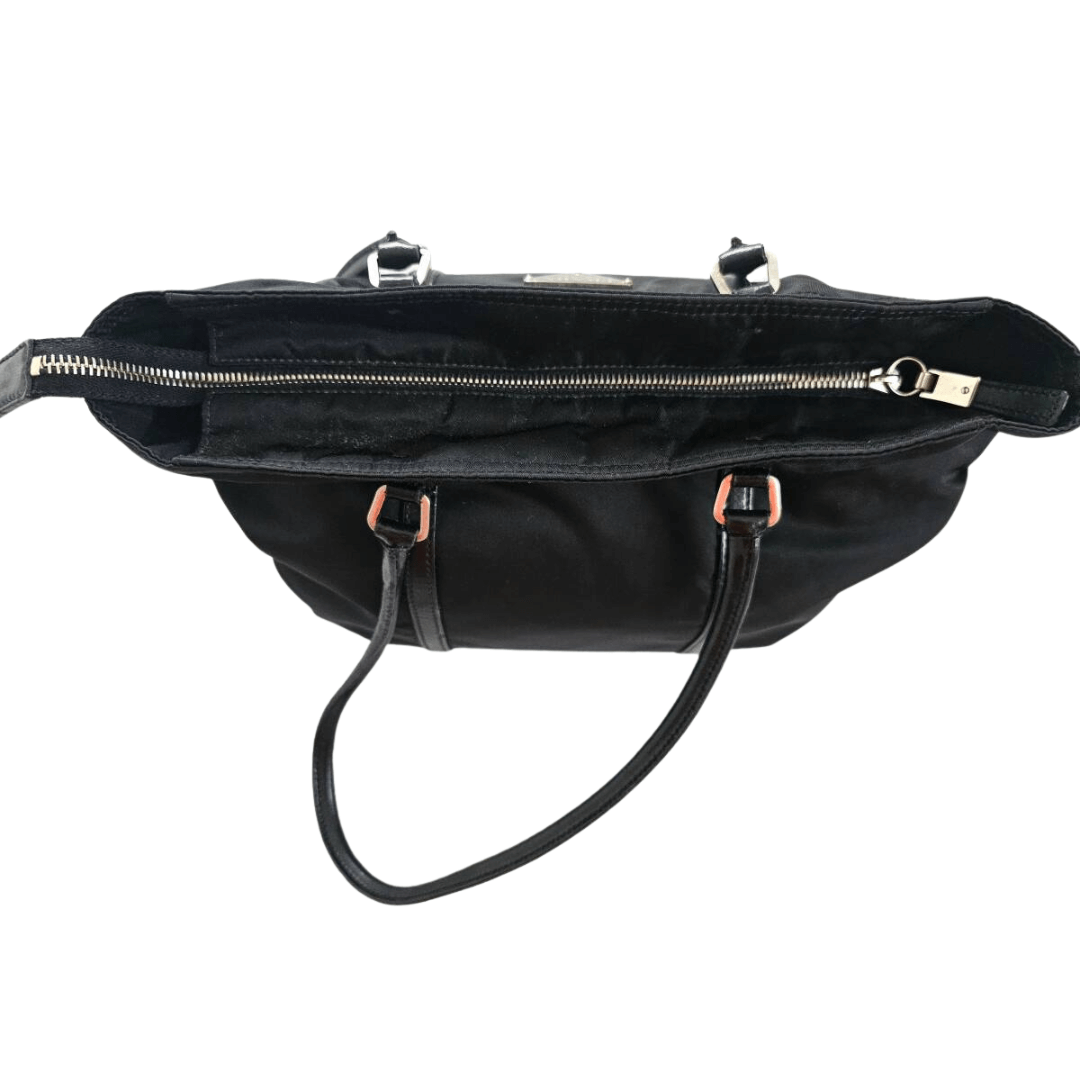 Prada Tessuto Nylon Tote sort designer shopper med lynlås – brugt luksustaske til hverdag og arbejde