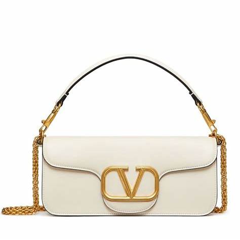 Valentino Garavani white leather handbag with gold logo and chain strap, preloved accessory from Reluxe.dk.