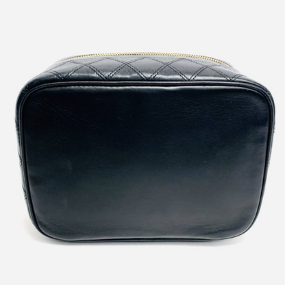 Bund af Chanel kosmetiktaske i sort lammelæder – vintage detalje