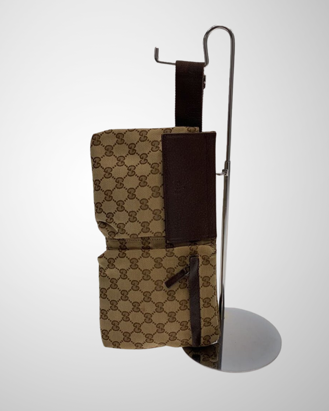 Gucci GG Supreme Belt Bag i beige canvas med brun læder – sideprofil