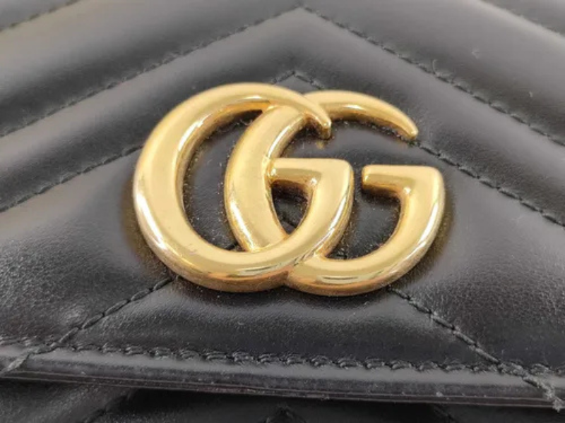 Gucci Marmont pung sort chevron – antik guldtonet GG hardware