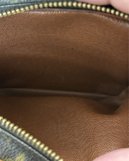 Louis Vuitton Amazone Close-up af det indvendige vachetta-læderfor i tasken