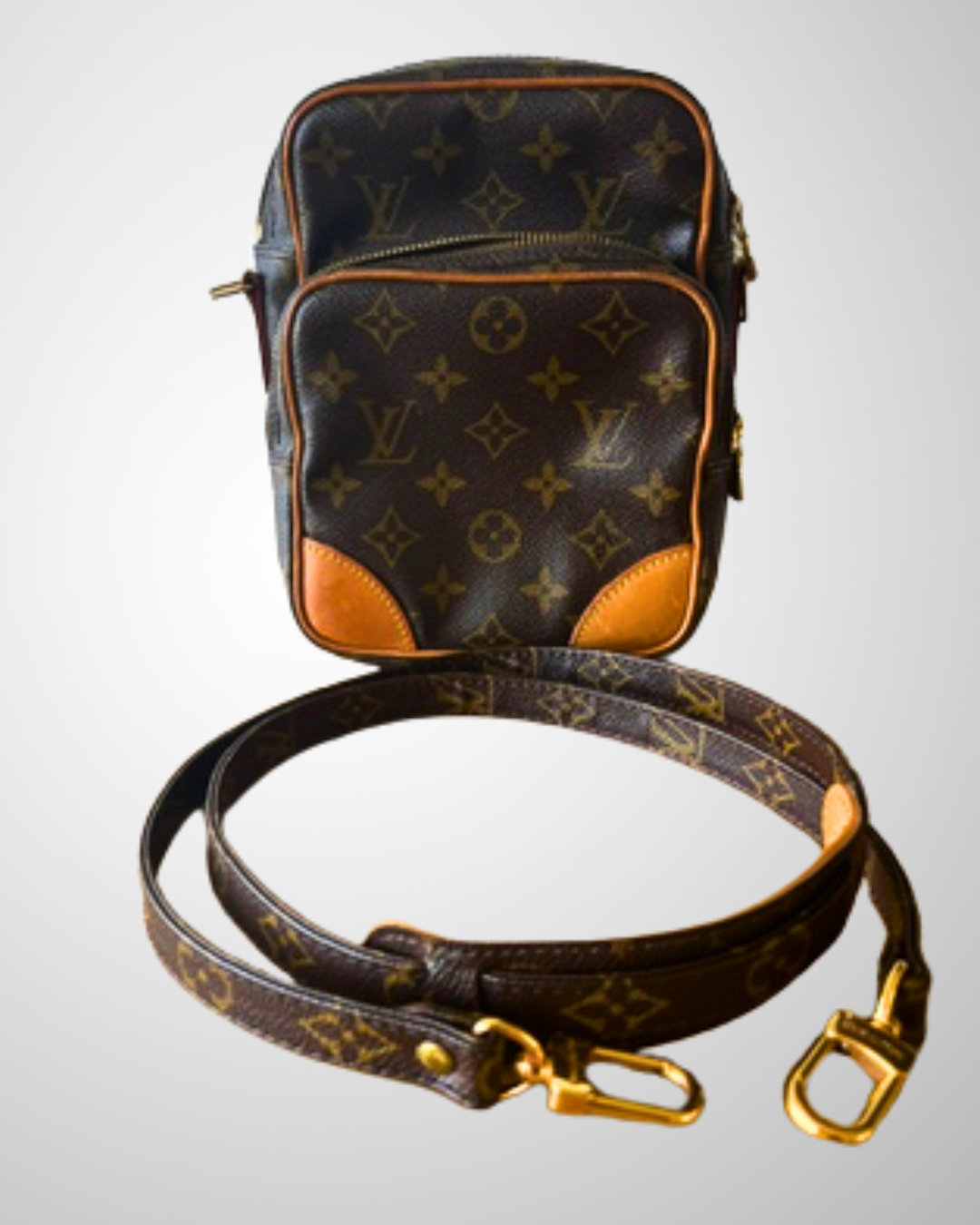 Louis Vuitton Amazone i Monogram canvas set forfra med justerbar skulderrem
