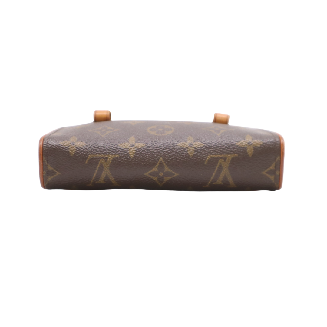 Bund af Louis Vuitton Florentine Pochette med LV monogram print