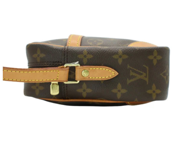 Louis Vuitton Trocadero 27 sideprofil – preloved monogram skuldertaske  og crossbody i tidløst design