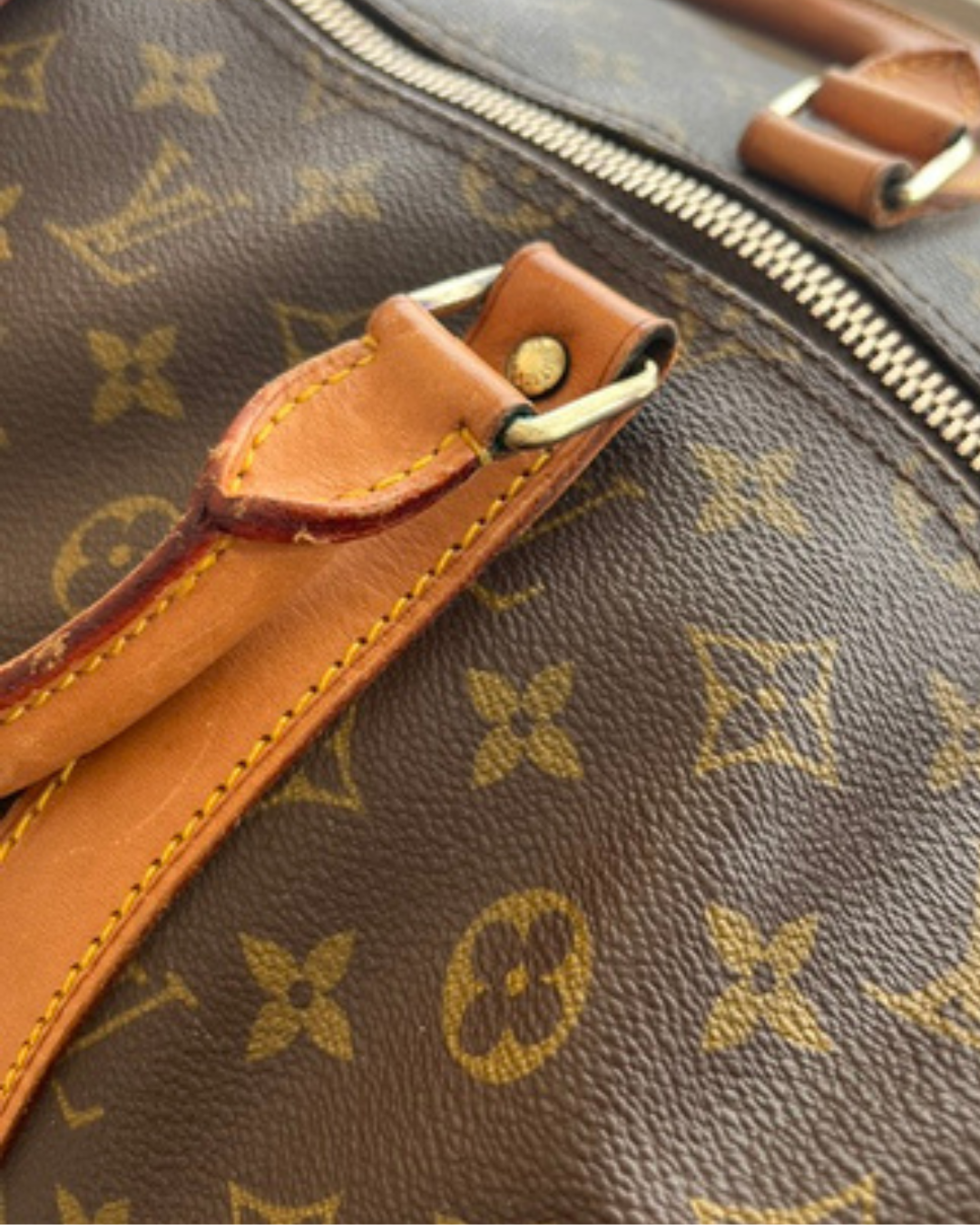 Louis Vuitton Keepall 55 vintage 1982 – håndtagets læderdetalje