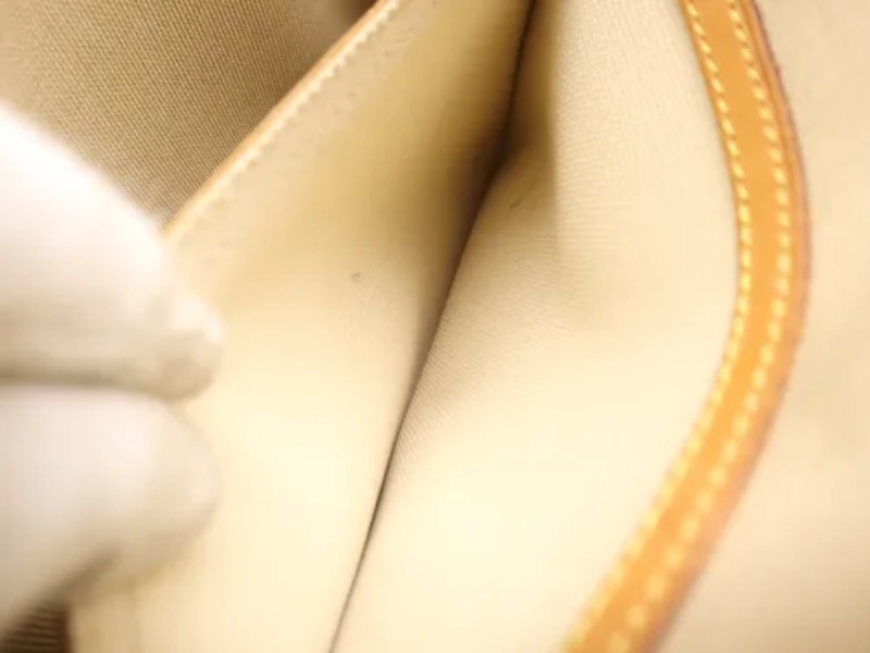 Louis Vuitton Reporter PM monogram 2005 – interiør lomme