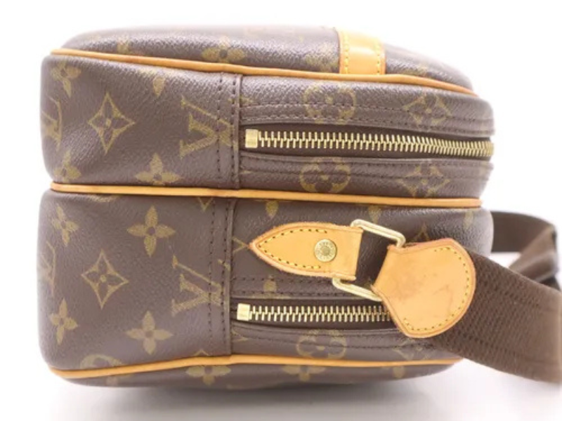 Louis Vuitton Reporter PM monogram 2005 – vachetta-læderdetalje