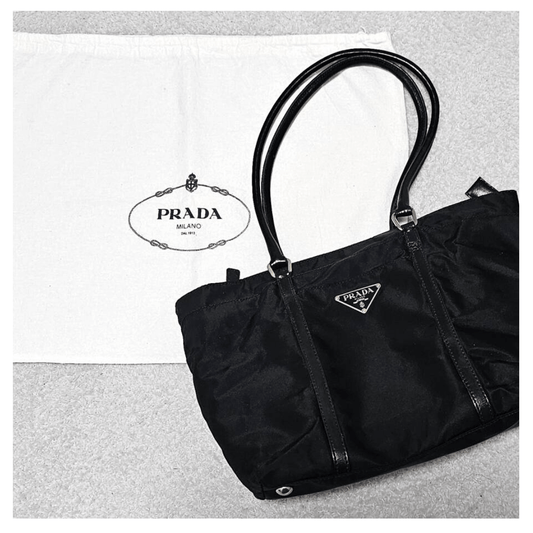 Prada Tessuto Nylon Tote sort preloved shopper taske til dame med dustbag – luksuriøs og klassisk designertaske