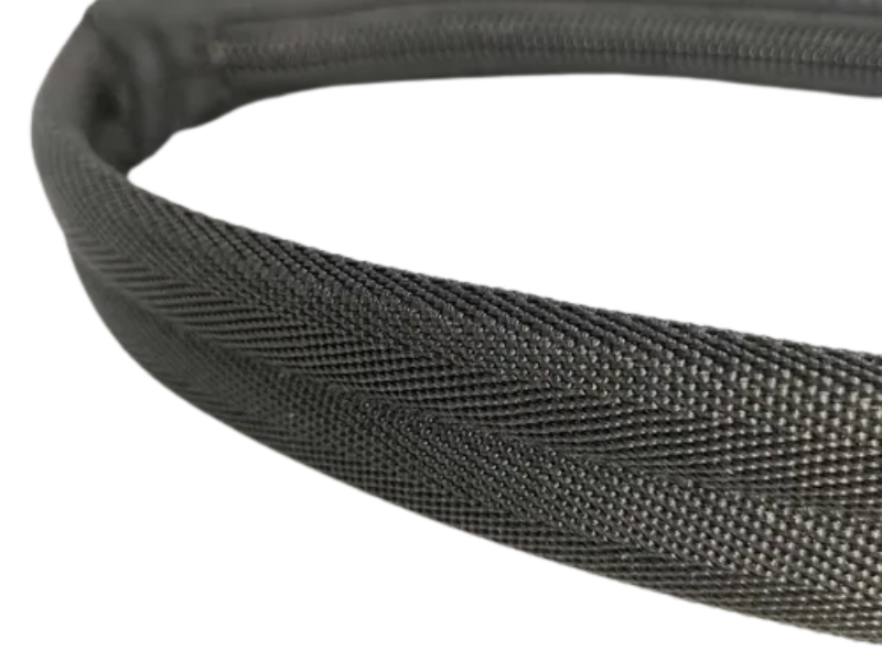 Prada Tessuto Sport nylontaske sort – skulderrem closeup